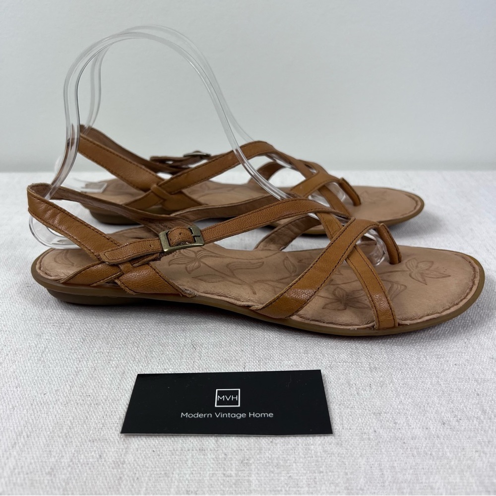 BORN Valmar Sandal Womens Size 10M Tan Leather Strappy Strap On Buckle Boho